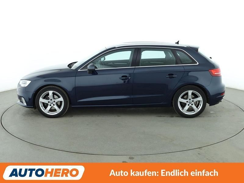 Gebraucht Audi A3 Sport 150 PS (110 kW) 2018 Blau Limousine