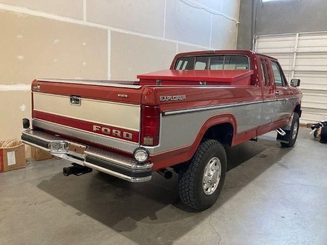 Gebraucht Ford V8 XLT 1985 Rot SUV