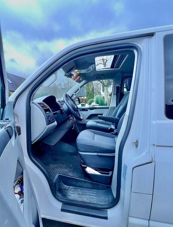 Gebraucht VW T5 140 PS (102 kW) 2014 Grau Van