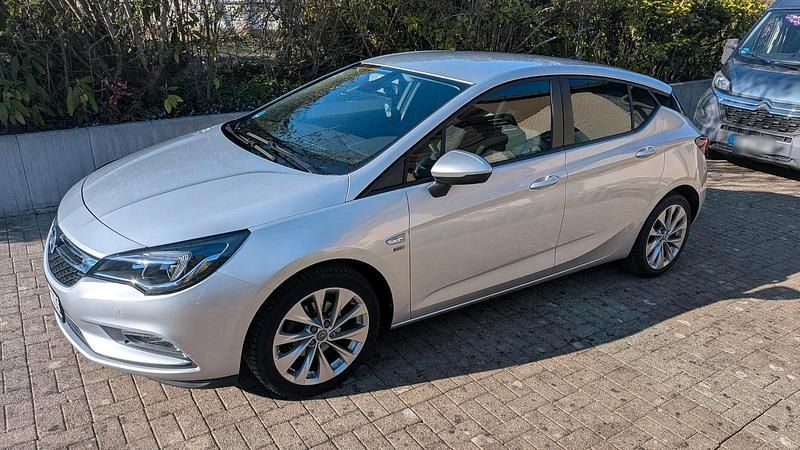 Second-hand Opel Astra 125 CP (91 kW) 2019 Berlinǎ