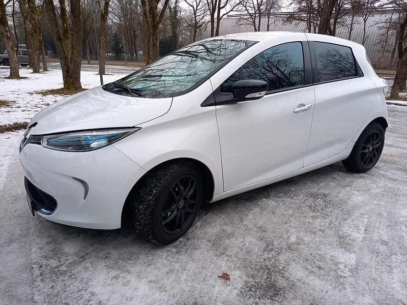 Weiß Gebraucht 2014 Renault Zoe Kleinwagen | 5.200 € (Superpreis) - Bild 1/4