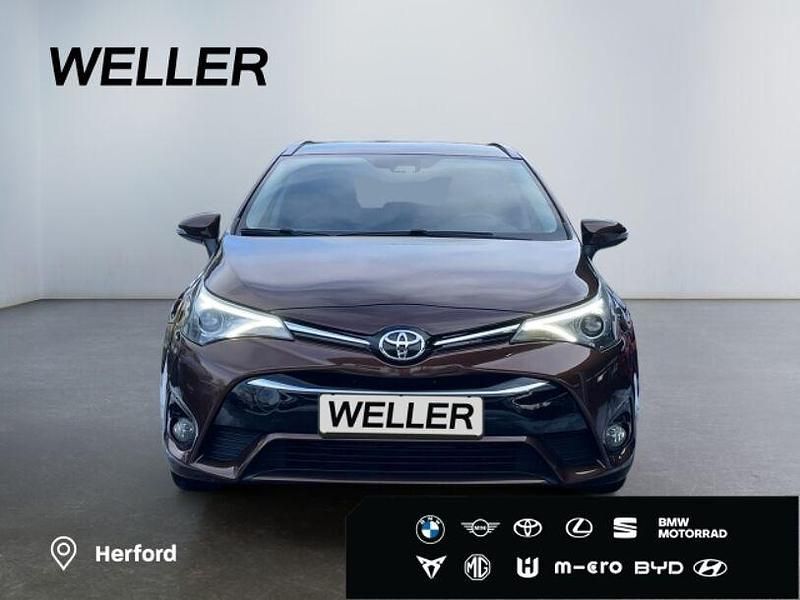Gebraucht Toyota Avensis Edition-S 147 PS (108 kW) 2015 Braun Kombi