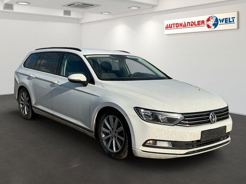 Gebraucht VW Passat Comfortline 120 PS (88 kW) 2015 Weiß Kombi