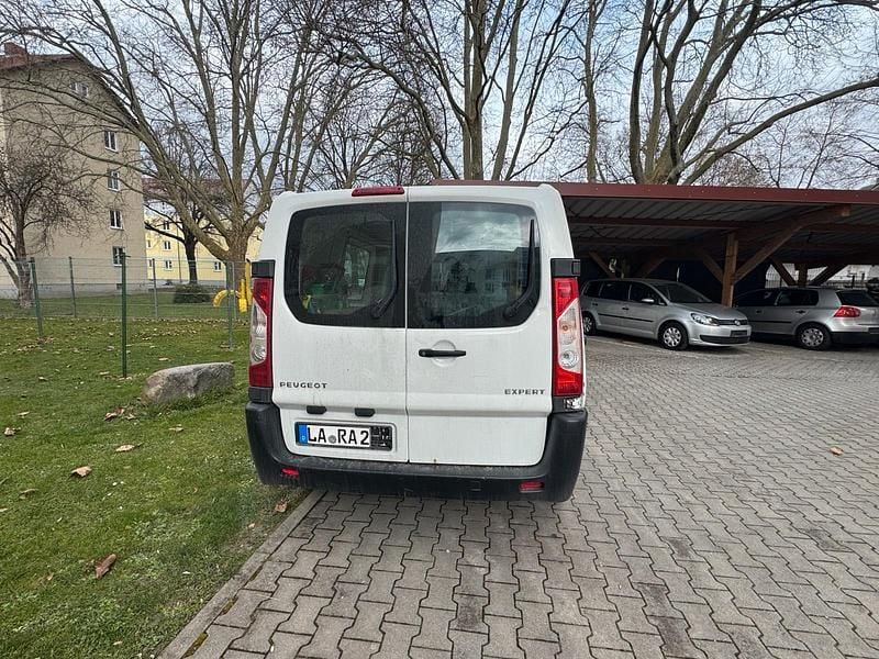 Gebraucht Peugeot Expert 90 PS (66 kW) 2010 Weiß Van