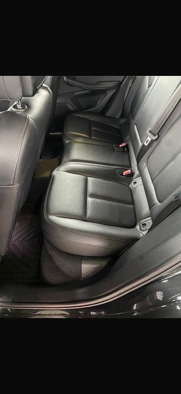 Gebraucht Porsche Macan 245 PS (180 kW) 2021 Grau SUV