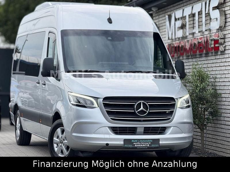 Gebraucht Mercedes Sprinter 163 PS (119 kW) 2018 Iridiumsilber Van
