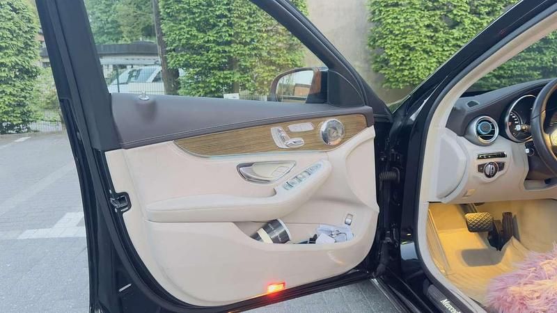 Gebraucht 2014 Mercedes C220 Edition 1 Limousine | 19.000 € - Bild 1/4