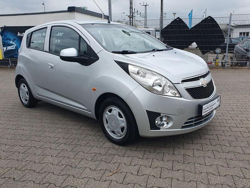 Gebraucht Chevrolet Spark LS 68 PS (50 kW) 2010 Silber Kleinwagen