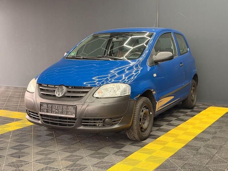 Gebraucht VW Fox Basis 75 PS (55 kW) 2000 Blau Kleinwagen