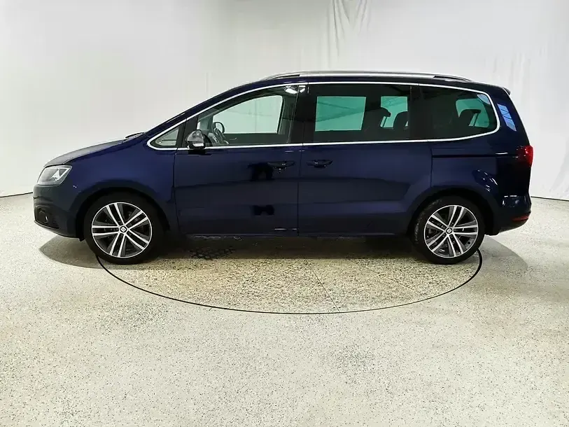 Gebraucht Seat Alhambra FR-Line 150 PS (110 kW) 2021 "atlantic" blau Van / Kleinbus