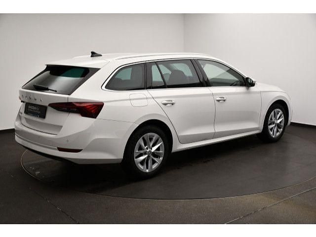 Gebraucht Skoda Octavia Style 116 PS (85 kW) 2023 Candyweiss Kombi