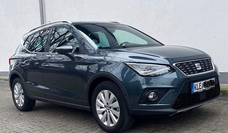 Grau Gebraucht 2021 Seat Arona Xperience SUV | 17.500 € (Guter Preis) - Bild 1/4
