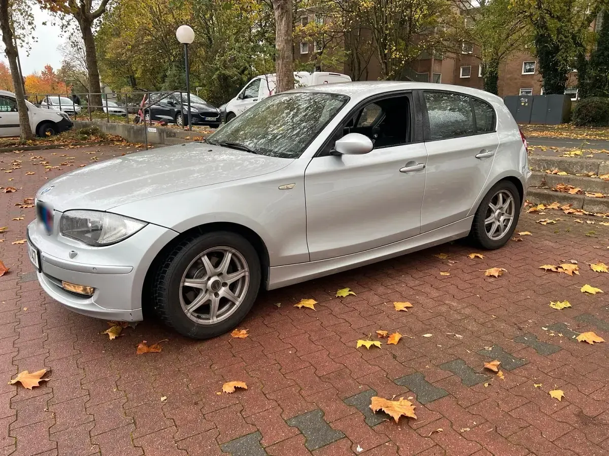 Second-hand BMW 116 122 CP (89 kW) 2009 Gri Hatchback