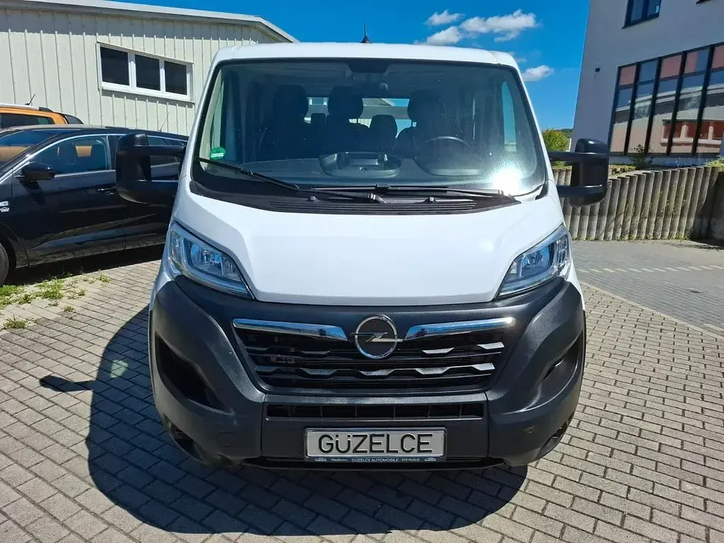 Gebraucht Opel Movano 140 PS (102 kW) 2024 Weiß Van