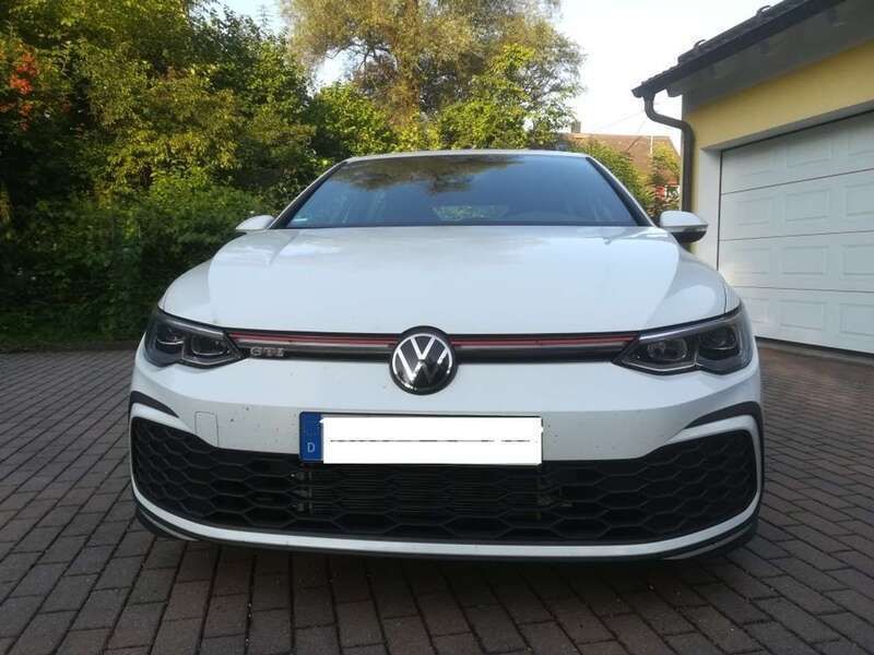 Weiß Gebraucht 2023 VW Golf VIII GTI Limousine | 29.900 € (Fairer Preis) - Bild 1/4