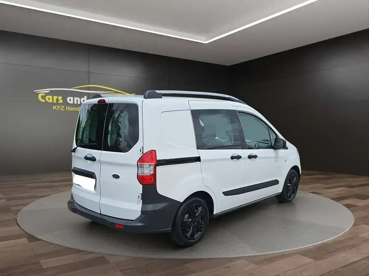 Gebraucht Ford Transit 101 PS (74 kW) 2016 Frostweiß Kombi