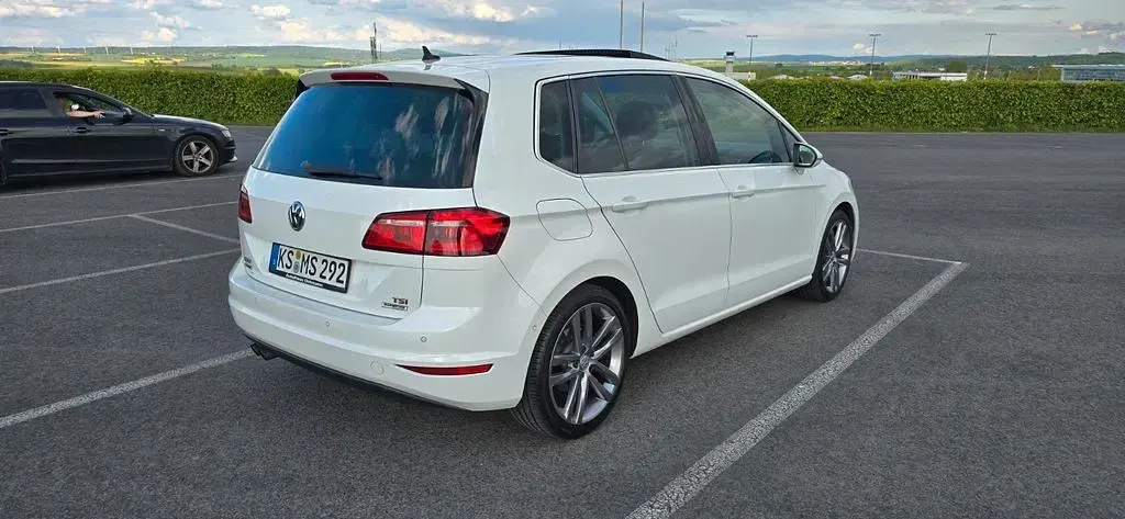 Gebraucht VW Golf Sportsvan 150 PS (110 kW) 2016 Weiß Van / Kleinbus