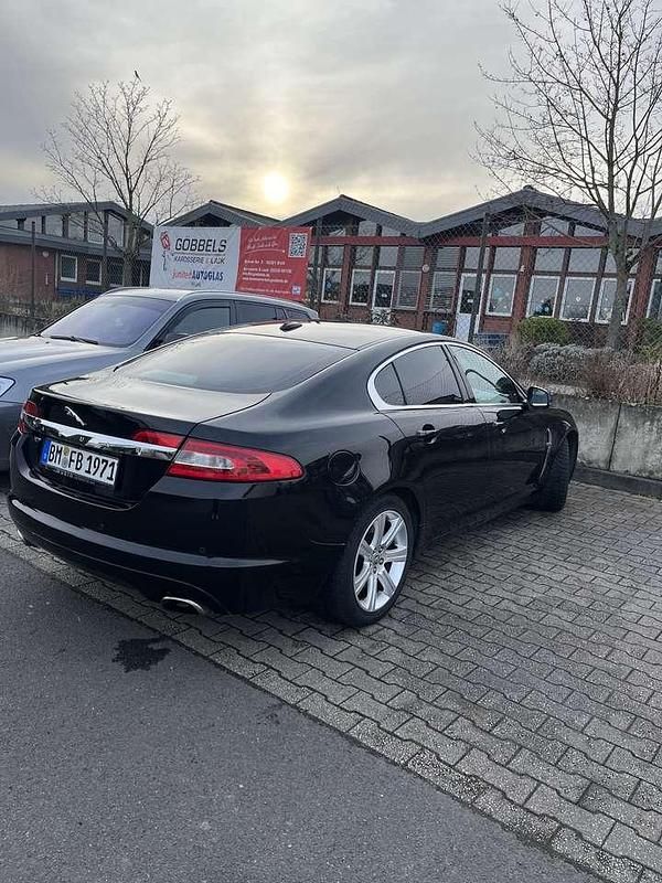 Gebraucht Jaguar XF Luxury 211 PS (155 kW) 2011 Limousine