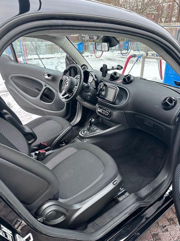 Gebraucht Smart ForTwo Electric Drive 60 kW (82 PS) 2021 Schwarz Coupé