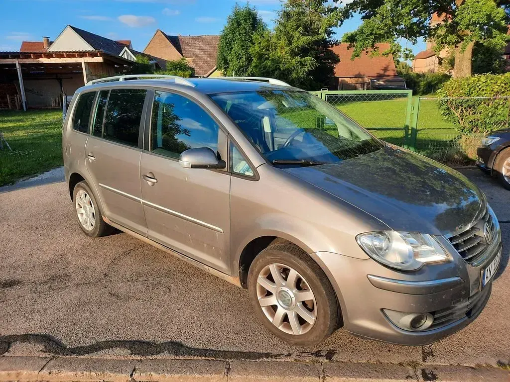 Gebraucht VW Touran Highline 140 PS (102 kW) 2007 Grau Van / Kleinbus