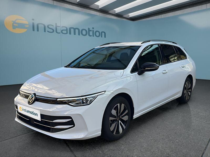 Weiß Gebraucht 2024 VW Golf VIII Kombi | 32.749 € (Teuer) - Bild 1/4