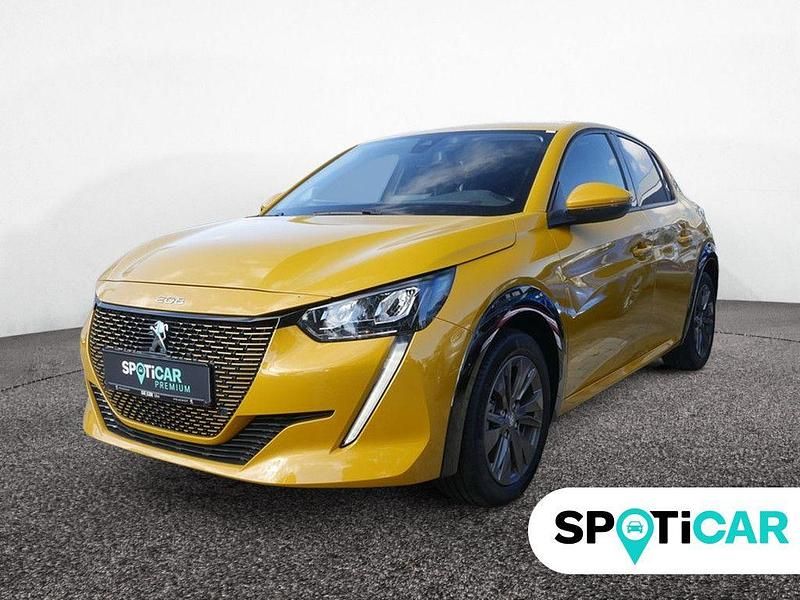 Gelb Gebraucht 2021 Peugeot e-208 Allure Kleinwagen | 15.490 € (Fairer Preis) - Bild 1/4