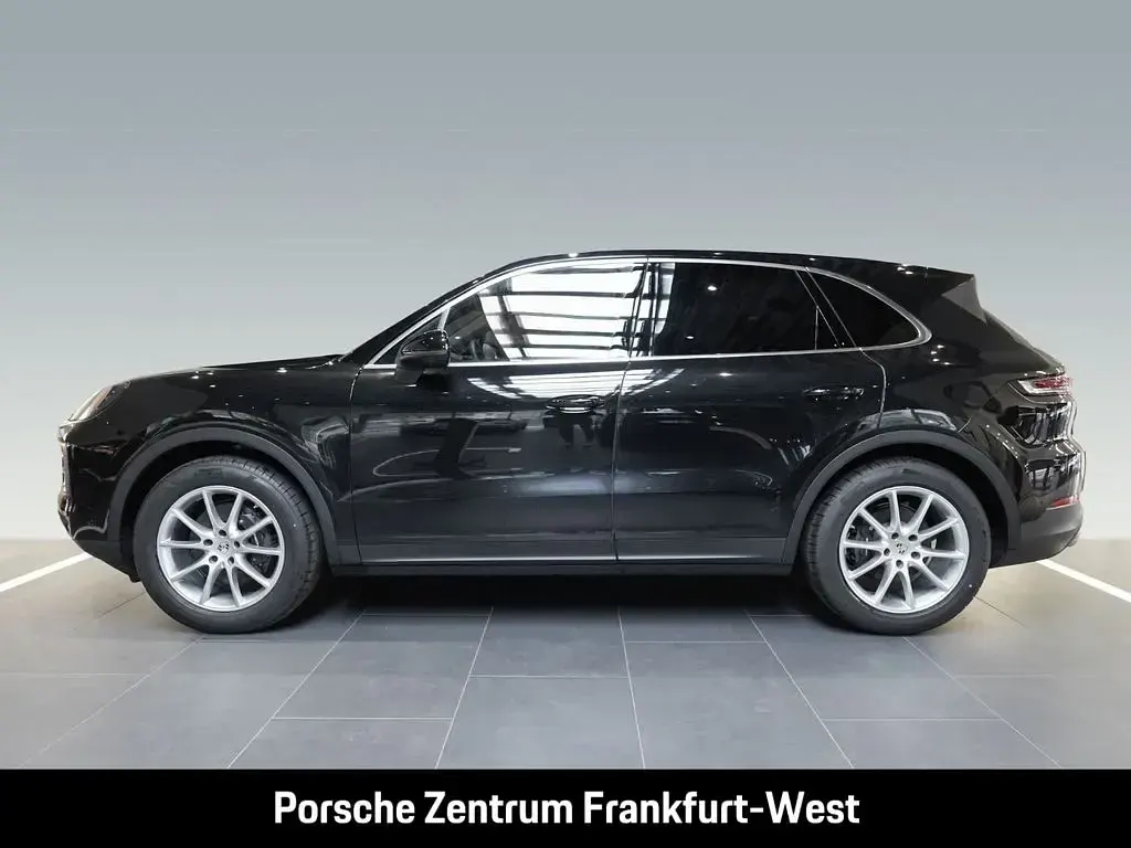 Gebraucht Porsche Cayenne 354 PS (260 kW) 2025 Chromitschwarzmetallic SUV