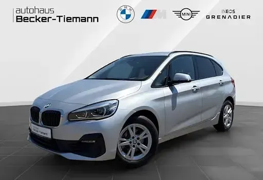 Gebraucht BMW 218 Advantage 136 PS (100 kW) 2021 Silber Kombi