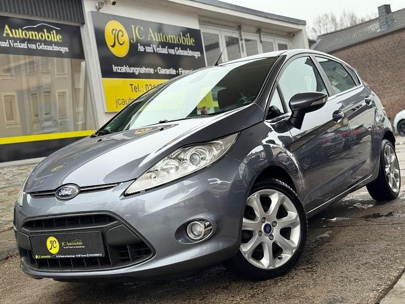 Gebraucht 2012 Ford Fiesta Titanium Limousine | 4.790 € (Fairer Preis) - Bild 1/4
