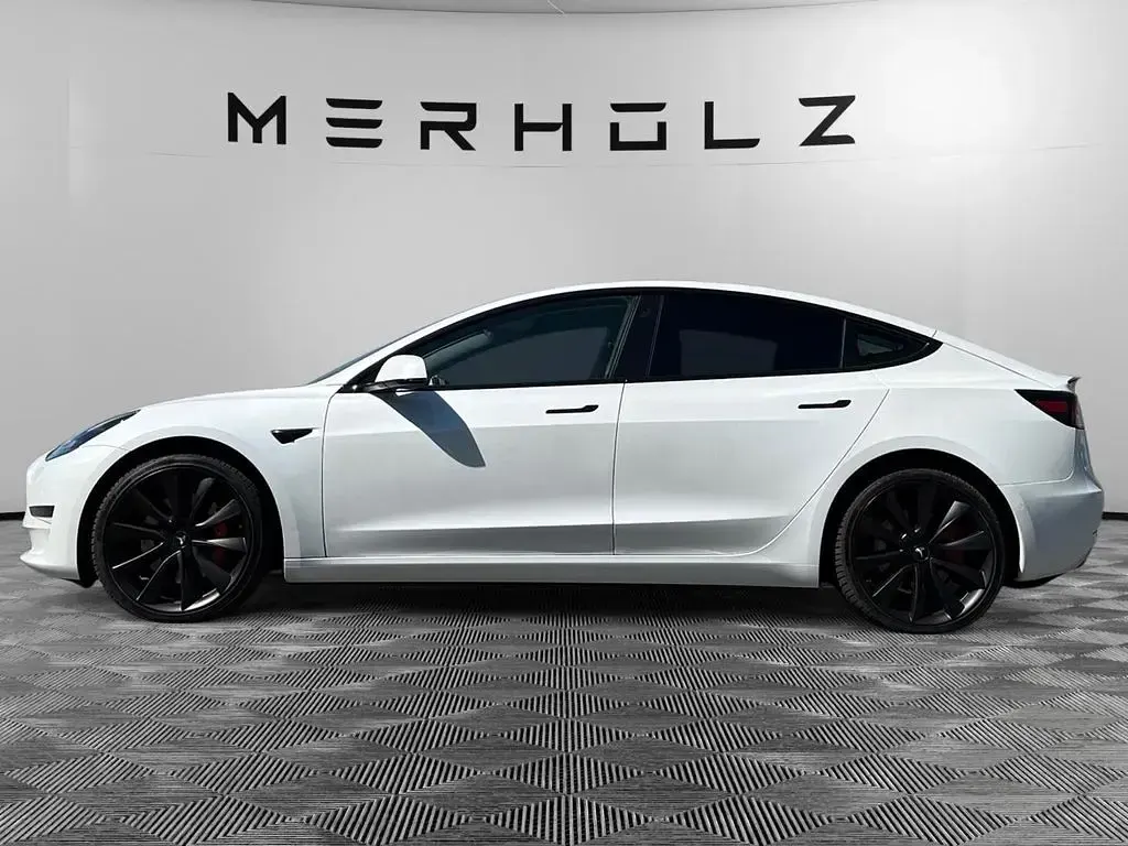 Second-hand Tesla Model 3 Performance 355 kW (483 CP) 2020 Alb Berlinǎ