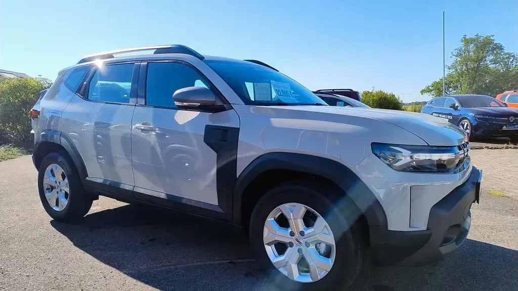 Neu Dacia Duster Expression 122 PS (89 kW) 2026 Beige SUV