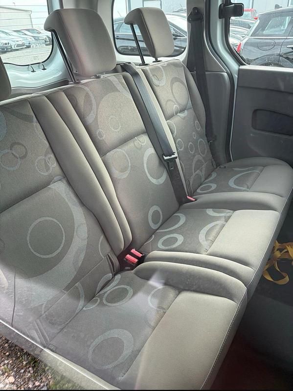 Gebraucht Renault Kangoo 2010 Weiß Van / Kleinbus