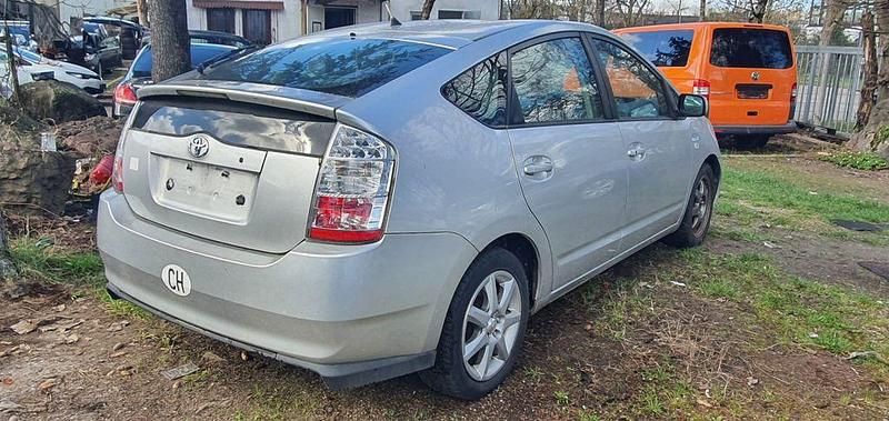 Gebraucht Toyota Prius Sol 111 PS (81 kW) 2006 Grau Kleinwagen