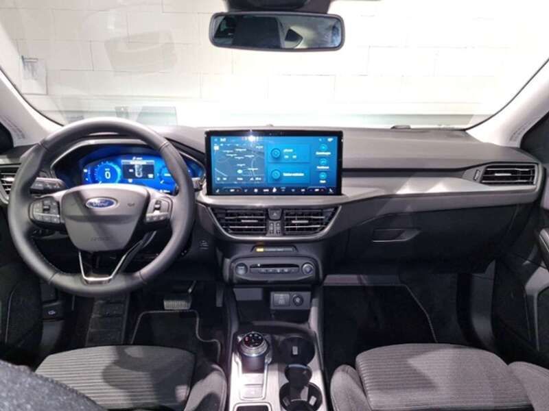 Gebraucht Ford Focus Titanium X 116 PS (85 kW) 2023 Blau, chrome blue metallic Kombi