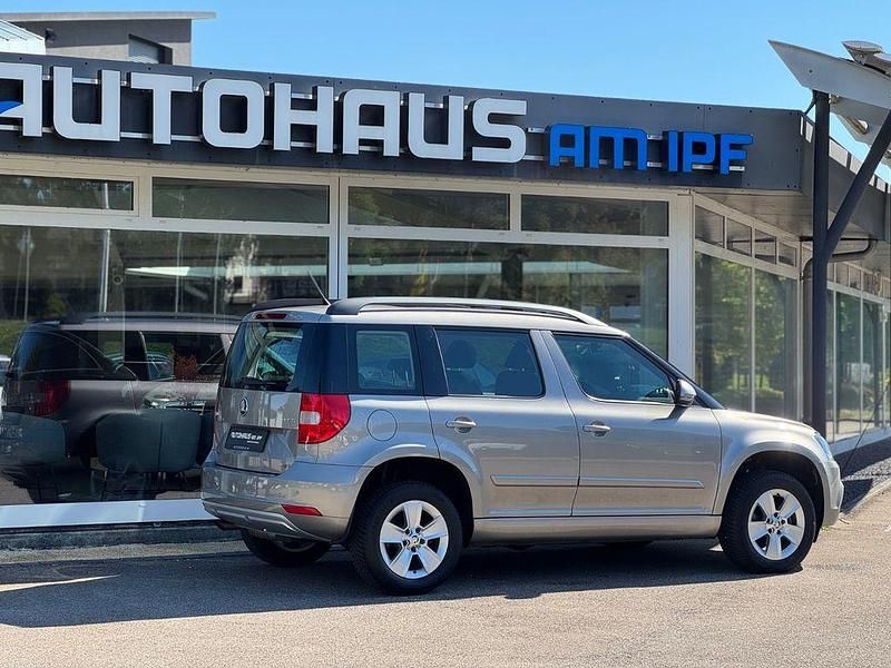 Gebraucht Skoda Yeti Ambition 140 PS (102 kW) 2014 Beige SUV