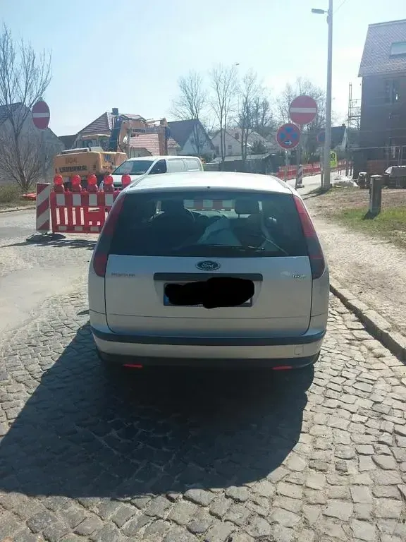 Gebraucht Ford Focus 109 PS (80 kW) 2006 Grau Kombi