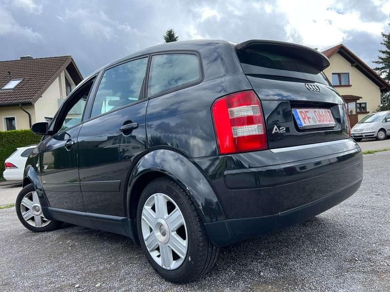 Gebraucht Audi A2 75 PS (55 kW) 2002 Schwarz Kleinwagen