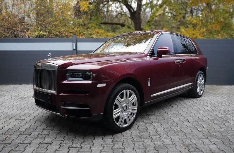Gebraucht Rolls Royce Cullinan 571 PS (419 kW) 2023 Rot SUV