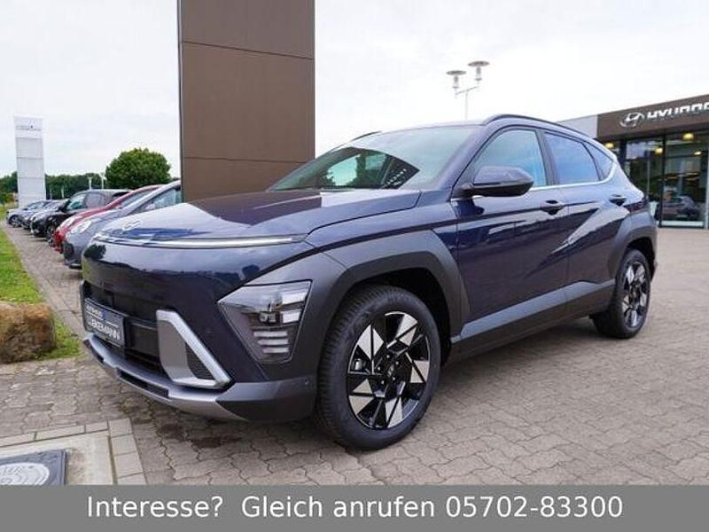 Denim blue Neu 2024 Hyundai Kona Trend SUV | 32.333 € (Fairer Preis) - Bild 1/4