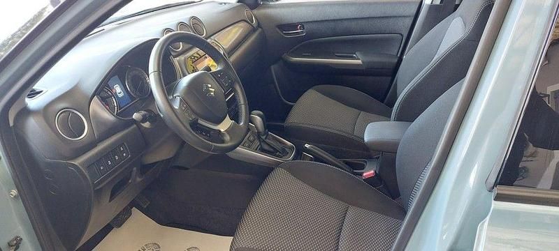 Gebraucht Suzuki Vitara Comfort 129 PS (94 kW) 2021 Blau SUV