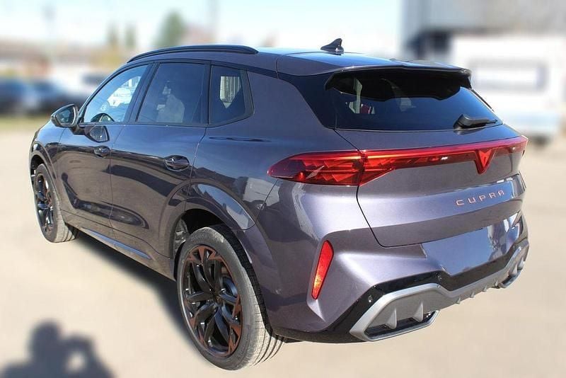 Neu Cupra Terramar VZ2 265 PS (194 kW) 2025 Grau SUV