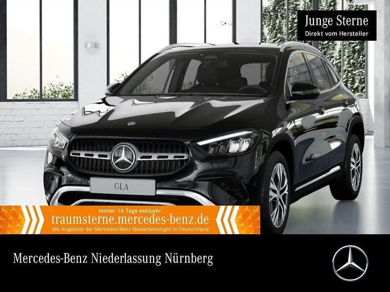 Schwarz Gebraucht 2024 Mercedes GLA200 Advanced SUV | 37.590 € (Guter Preis) - Bild 1/3