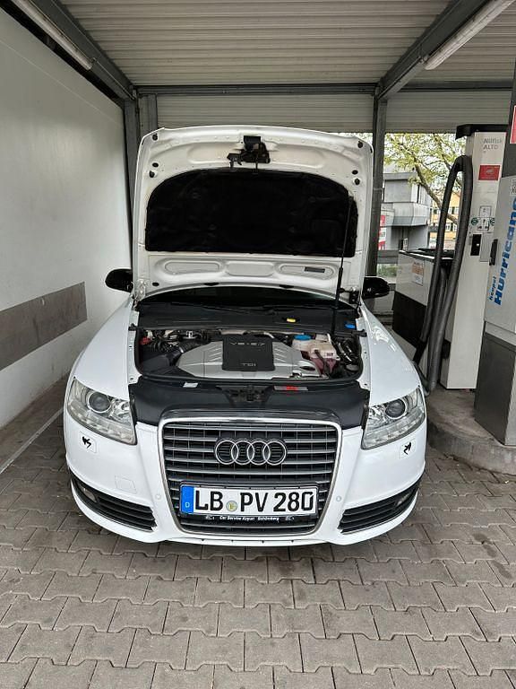 Weiß Gebraucht 2009 Audi A6 Ambiente Kombi | 5.000 € (Etwas zu teuer) - Bild 1/4