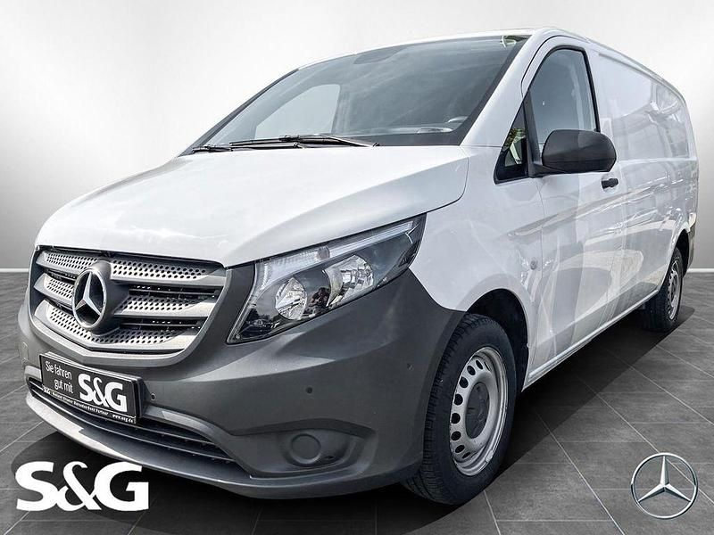Arktikweiß Gebraucht 2021 Mercedes Vito Van / Kleinbus | 16.038 € (Superpreis) - Bild 1/4
