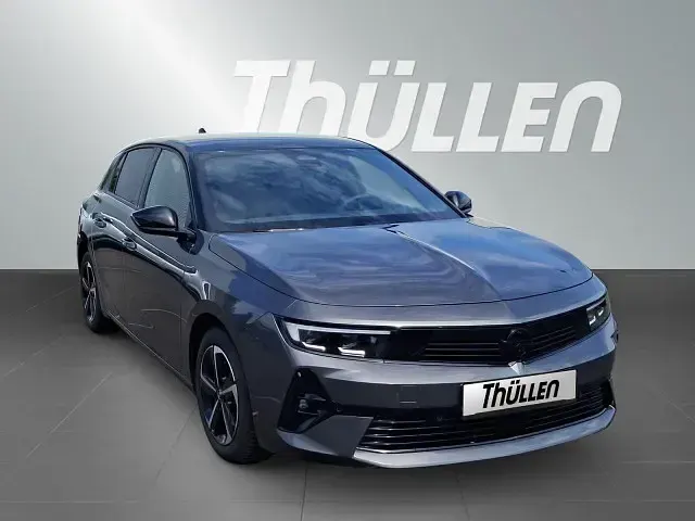 Gebraucht Opel Astra 131 PS (96 kW) 2025 Grau Kleinwagen