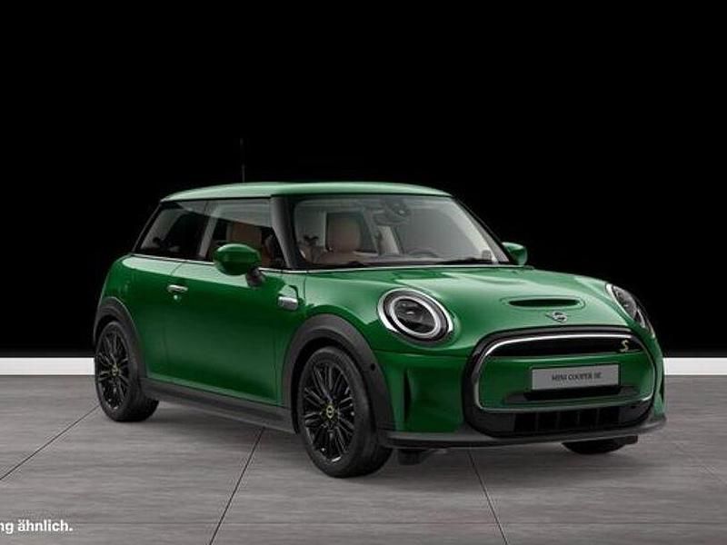 British racing green (metallic) Gebraucht 2023 Mini Cooper Kleinwagen | 21.690 € (Etwas zu teuer) - Bild 1/4