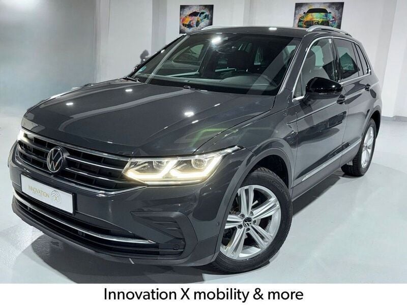 Grau Gebraucht 2024 VW Tiguan Move SUV | 32.550 € (Superpreis) - Bild 1/4