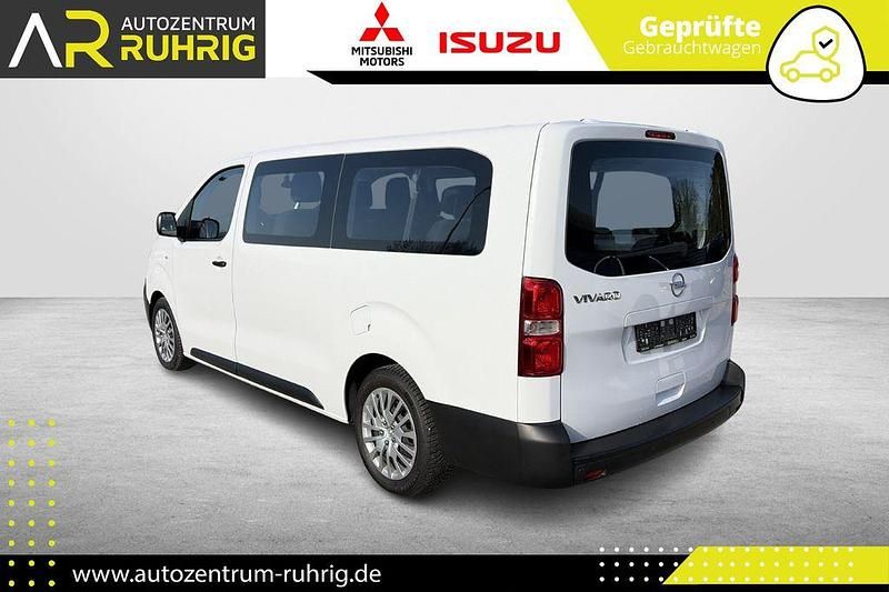 Gebraucht Opel Vivaro 177 PS (130 kW) 2023 Weiß Van / Kleinbus