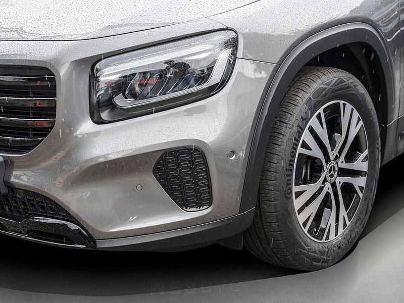 Gebraucht Mercedes GLB180 Advanced 136 PS (100 kW) 2024 Mountain grau SUV