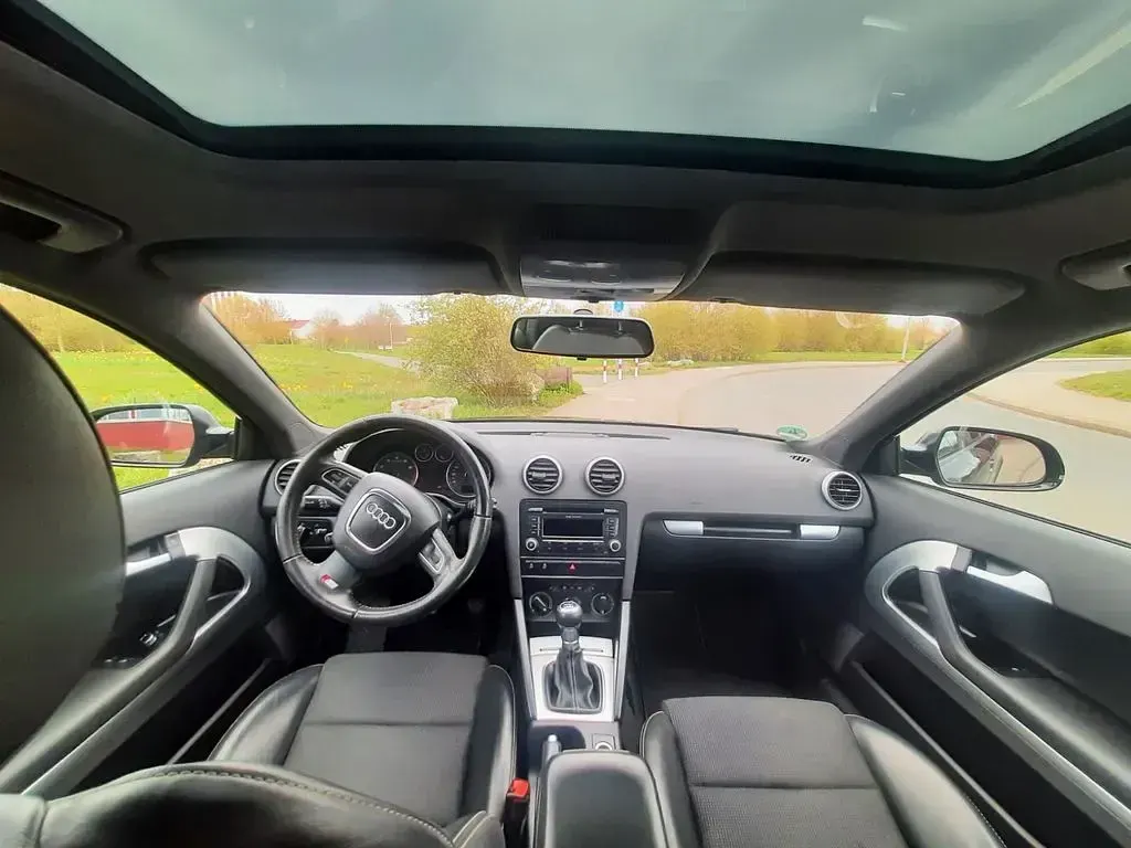 Gebraucht Audi A3 S-Line 125 PS (91 kW) 2011 Schwarz Kleinwagen